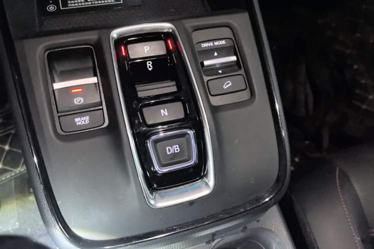 Used Honda CR-V 2024 2.0L eHEV Two-Wheel Drive Smart Edition Gear Lever
