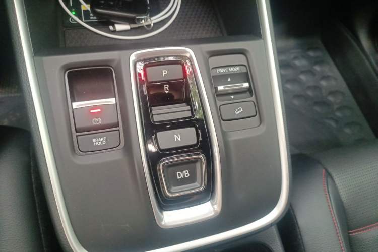 Used Honda CR-V 2024 2.0L eHEV Two-Wheel Drive Smart Edition Gear Lever