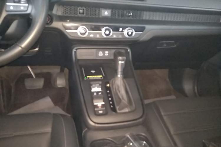 Used Honda CR-V 2024 240TURBO Two-Wheel-Drive FENGSHANG Edition 5 Seats Gear Lever
