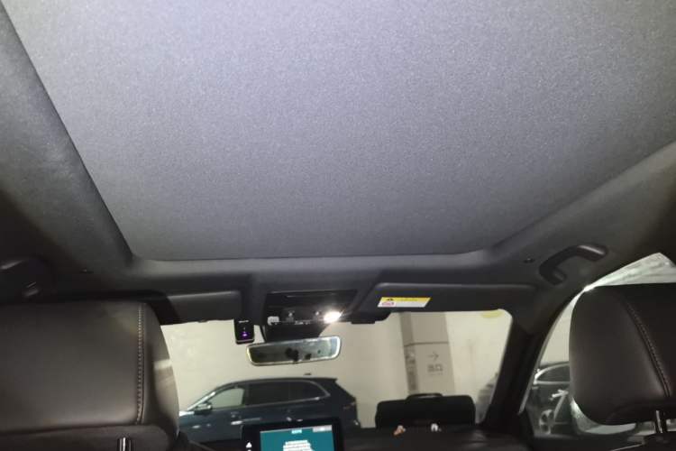 Used Honda CR-V 2024 2.0L eHEV Two-Wheel Drive Smart Edition Headliner