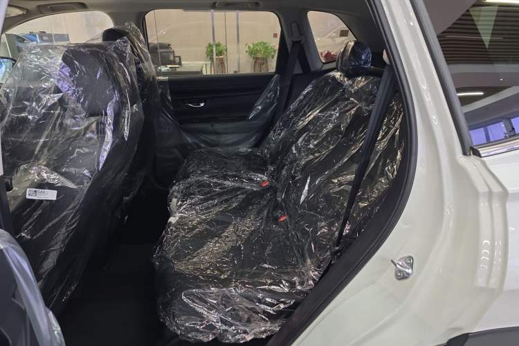 Used Honda CR-V 2024 240TURBO Two-Wheel Drive Smart Edition 5 Seats Interior 2