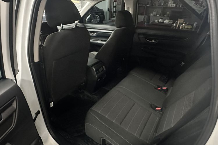 Used Honda CR-V 2024 240TURBO Two-Wheel-Drive Active Version 5 Seats Interior 3