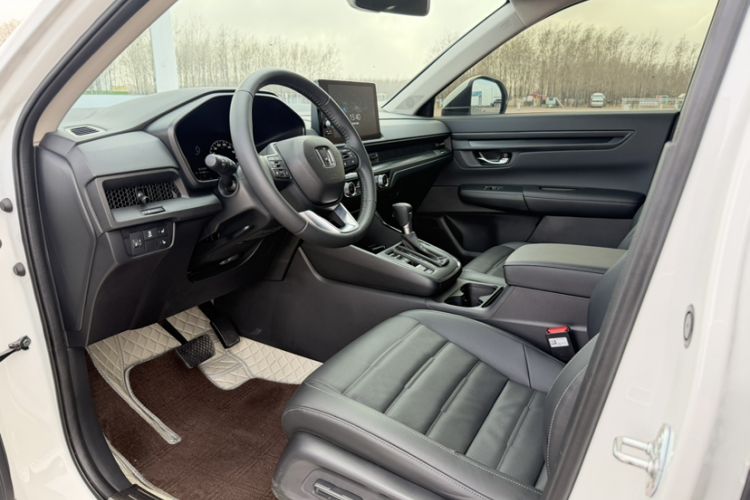 Used Honda CR-V 2024 240TURBO Two-Wheel-Drive FENGSHANG Edition 5 Seats Interior 4