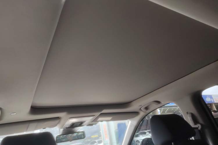 Used Honda CR-V 2024 240TURBO Two-Wheel-Drive Deluxe Version 7 Seats Interior 7
