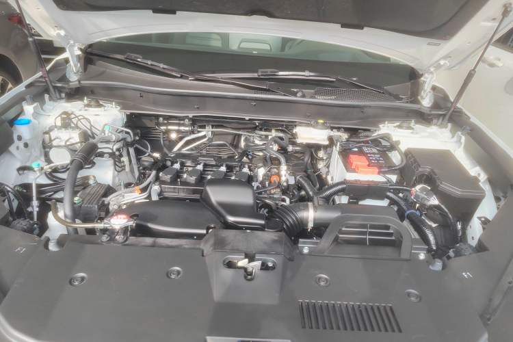 Used Honda CR-V 2024 240TURBO Two-Wheel-Drive Deluxe Version 7 Seats Interior 8