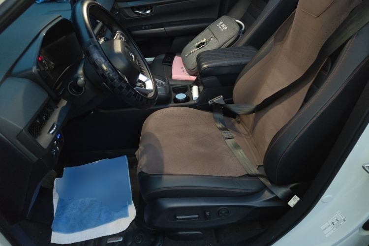 Used Honda CR-V 2024 2.0L eHEV Two-Wheel Drive Smart Edition Left Front Seat