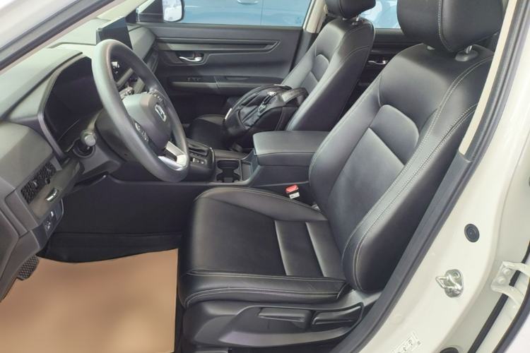 Used Honda CR-V 2024 240TURBO Two-Wheel-Drive Active Version 5 Seats Left Front Seat