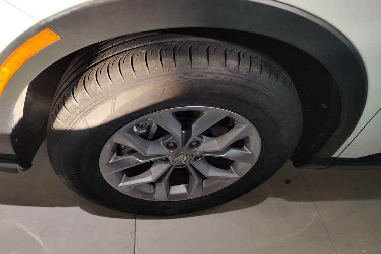 Used Honda CR-V 2024 240TURBO Two-Wheel-Drive Active Version 5 Seats Left Front Wheel Hub
