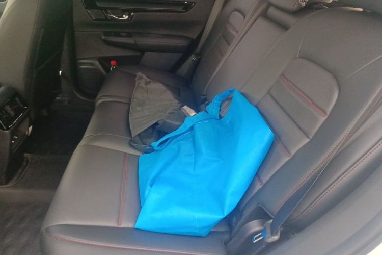 Used Honda CR-V 2024 2.0L eHEV Two-Wheel Drive Smart Edition Left Rear Seat