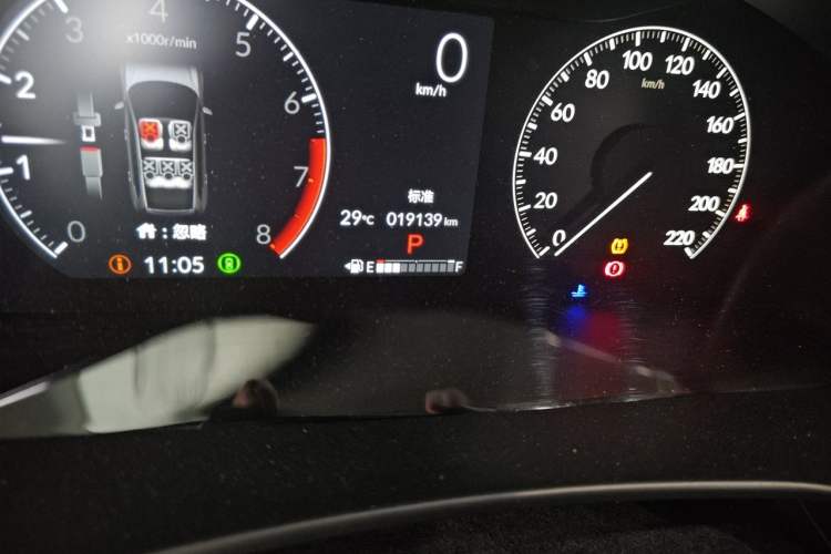Used Honda CR-V 2024 240TURBO Two-Wheel-Drive FENGSHANG Edition 5 Seats Odometer Close Up