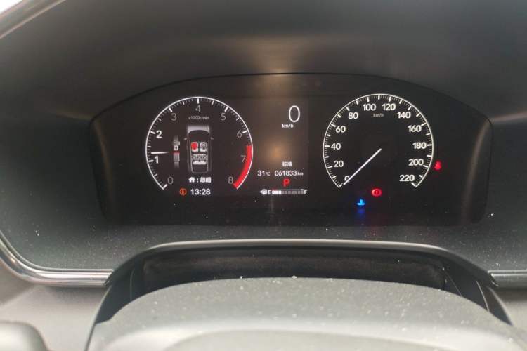 Used Honda CR-V 2024 240TURBO Two-Wheel-Drive Active Version 5 Seats Odometer Close Up