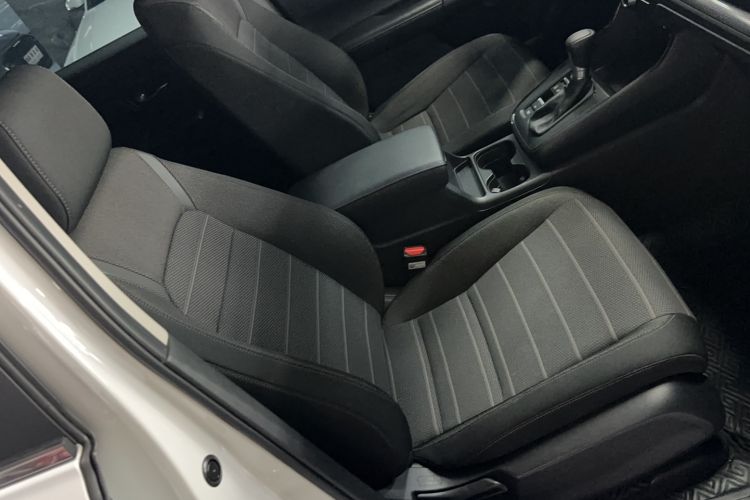 Used Honda CR-V 2024 240TURBO Two-Wheel-Drive Active Version 5 Seats Right Front Seat