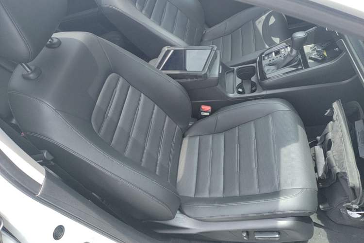 Used Honda CR-V 2024 240TURBO Two-Wheel-Drive FENGSHANG Edition 5 Seats Right Front Seat