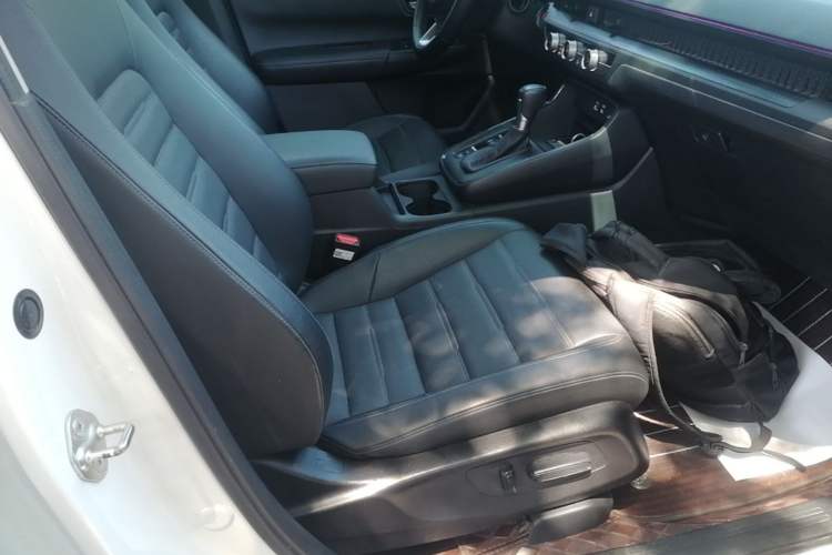 Used Honda CR-V 2024 240TURBO Two-Wheel-Drive FENGSHANG Edition 5 Seats Right Front Seat