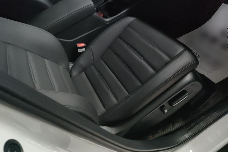 Used Honda CR-V 2024 240TURBO Two-Wheel Drive Smart Edition 5 Seats Right Front Seat