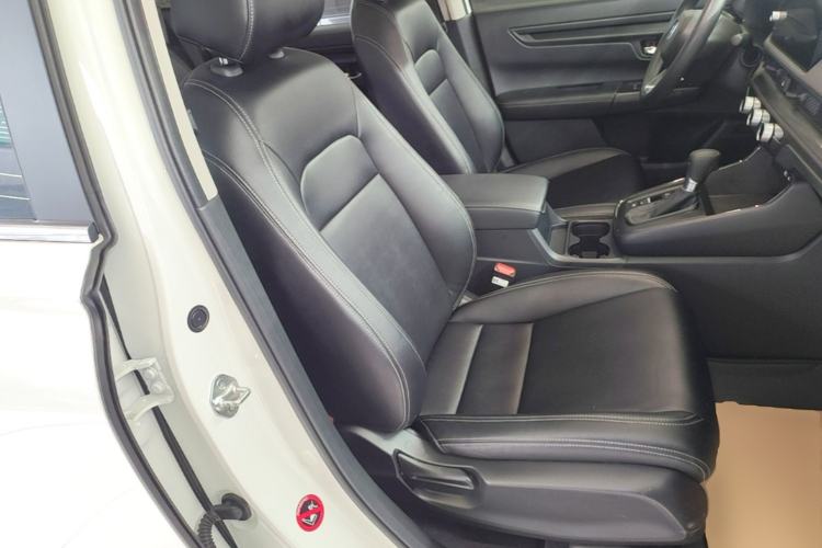 Used Honda CR-V 2024 240TURBO Two-Wheel-Drive Active Version 5 Seats Right Front Seat