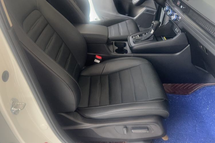Used Honda CR-V 2024 240TURBO Two-Wheel Drive Smart Edition 5 Seats Right Front Seat