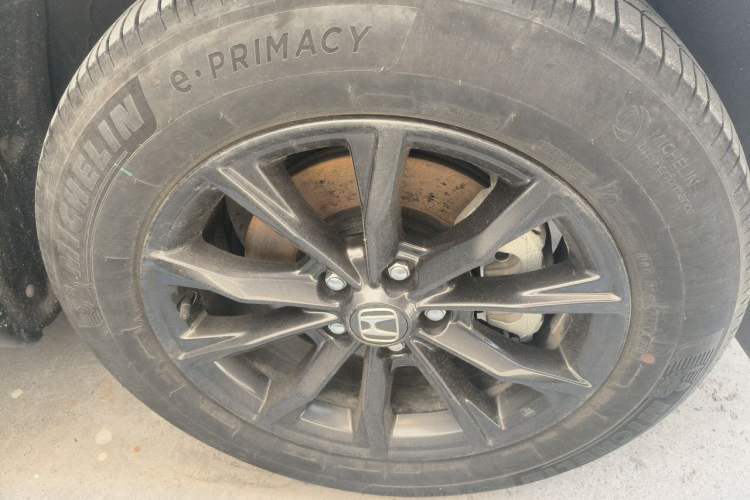Used Honda CR-V 2024 2.0L eHEV Two-Wheel Drive Smart Edition Right Front Wheel Hub