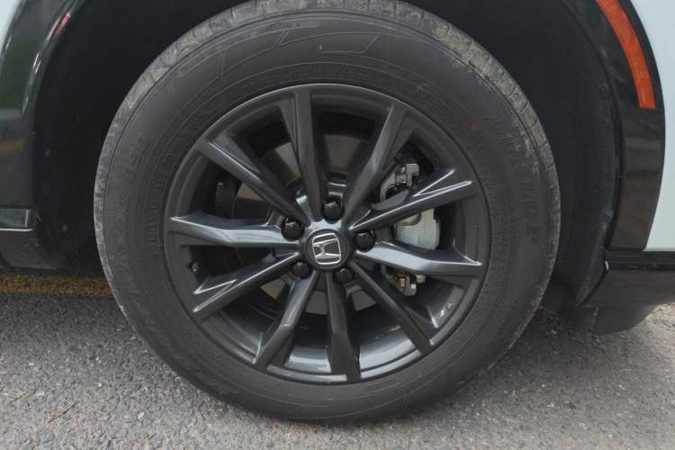 Used Honda CR-V 2024 2.0L eHEV Two-Wheel Drive Smart Edition Right Front Wheel Hub