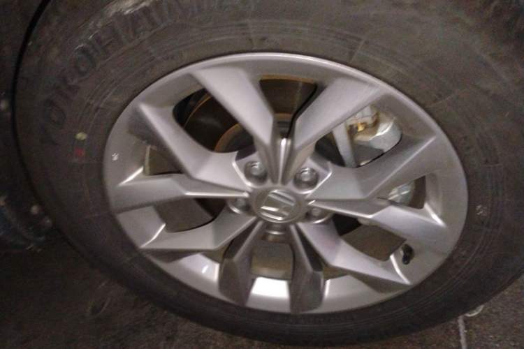 Used Honda CR-V 2024 240TURBO Two-Wheel Drive Smart Edition 5 Seats Right Front Wheel Hub