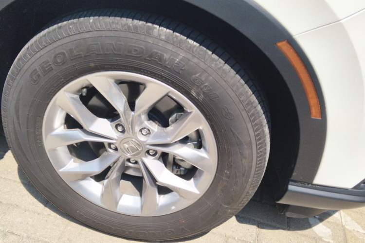 Used Honda CR-V 2024 240TURBO Two-Wheel Drive Smart Edition 5 Seats Right Front Wheel Hub