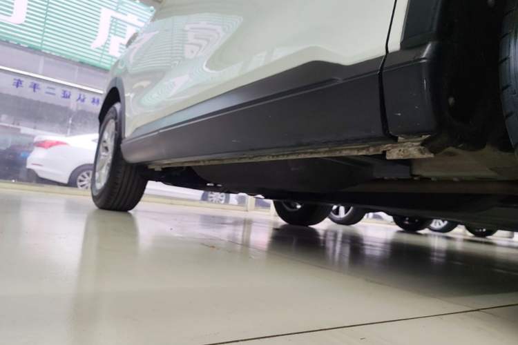Used Honda CR-V 2024 240TURBO Two-Wheel-Drive Active Version 5 Seats Right Side Sill