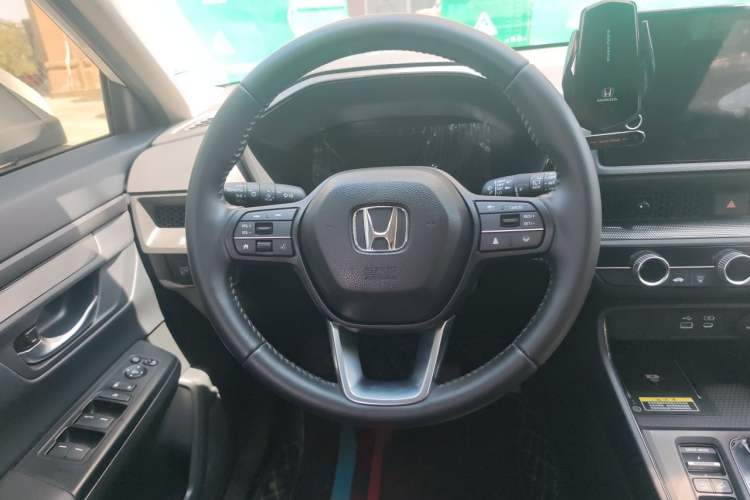 Used Honda CR-V 2024 240TURBO Two-Wheel-Drive FENGSHANG Edition 5 Seats Steering Wheel