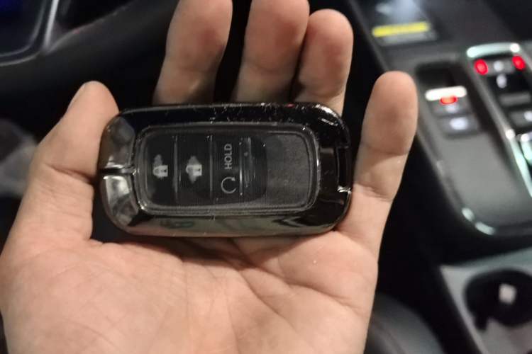 Used Honda CR-V 2024 2.0L eHEV Two-Wheel Drive Smart Edition Vehicle Key