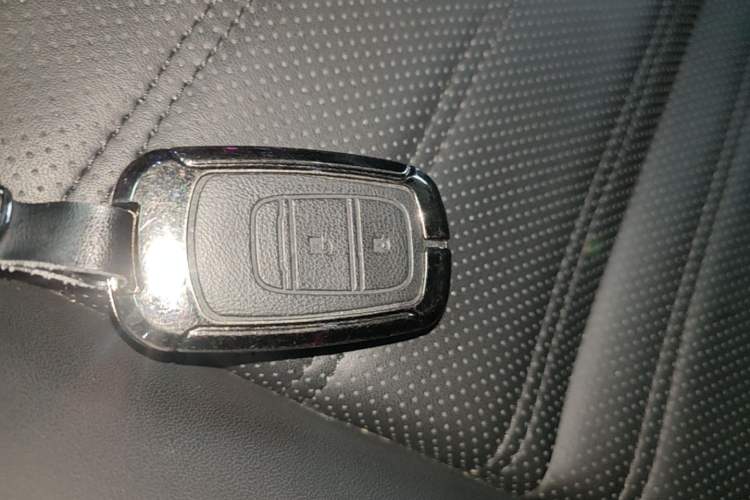Used Honda CR-V 2024 240TURBO Two-Wheel-Drive Active Version 5 Seats Vehicle Key
