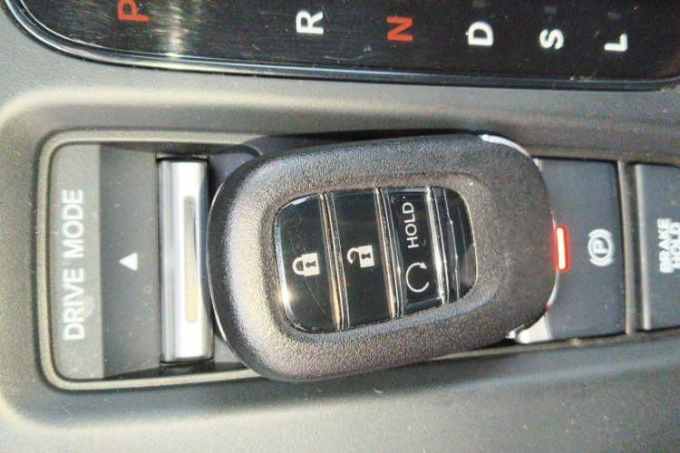 Used Honda CR-V 2024 240TURBO Two-Wheel-Drive FENGSHANG Edition 5 Seats Vehicle Key