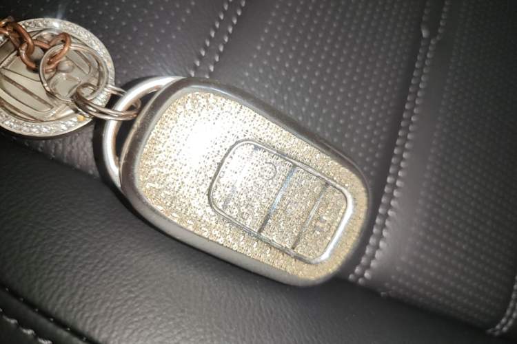 Used Honda CR-V 2024 240TURBO Two-Wheel-Drive FENGSHANG Edition 5 Seats Vehicle Key