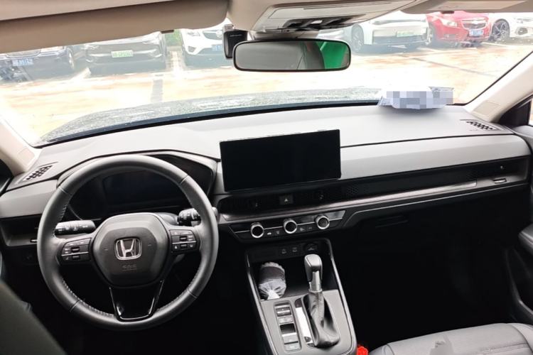 Used Honda CR-V 2026 Global 30th Anniversary Model 240TURBO Two-Wheel-Drive Fashion 5-Seater Edition Center Console