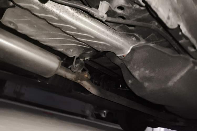 Used Honda CR-V 2026 Model—Global 30-Year Glory Edition 2.0L e:HEV Two-Wheel-Drive Smart Comfort Version Chassis Rear Right