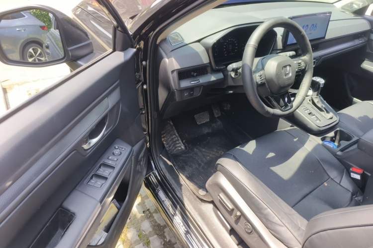 Used Honda CR-V 2026 Global 30th Anniversary Model 240TURBO Two-Wheel-Drive Fashion 5-Seater Edition Driver Seat