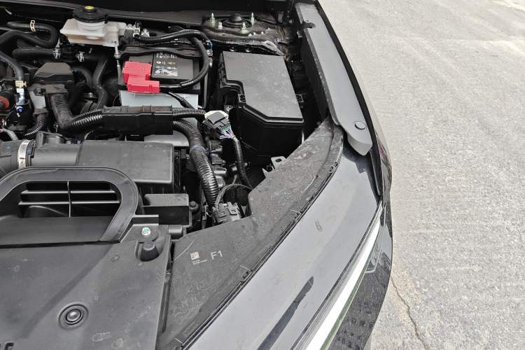 Used Honda CR-V 2026 Global 30th Anniversary Model 240TURBO Two-Wheel-Drive Fashion 5-Seater Edition Engine Bay Left