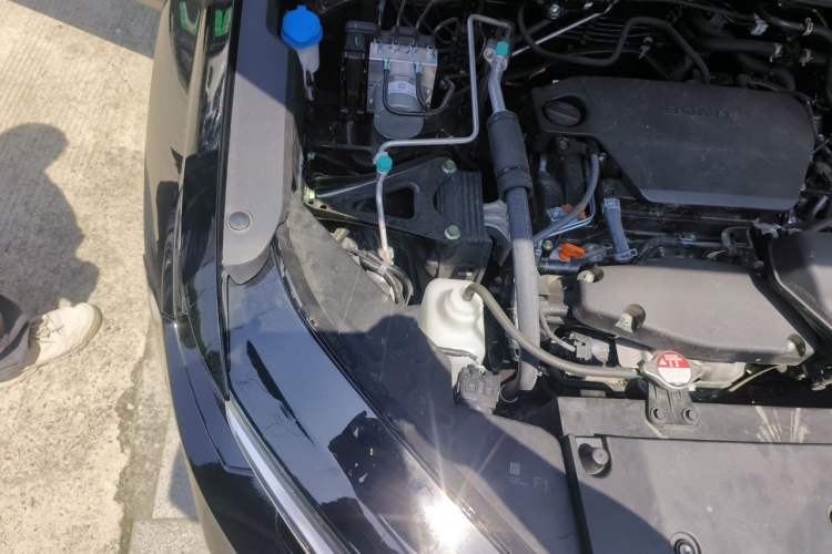 Used Honda CR-V 2026 Global 30th Anniversary Model 240TURBO Two-Wheel-Drive Fashion 5-Seater Edition Engine Bay Right