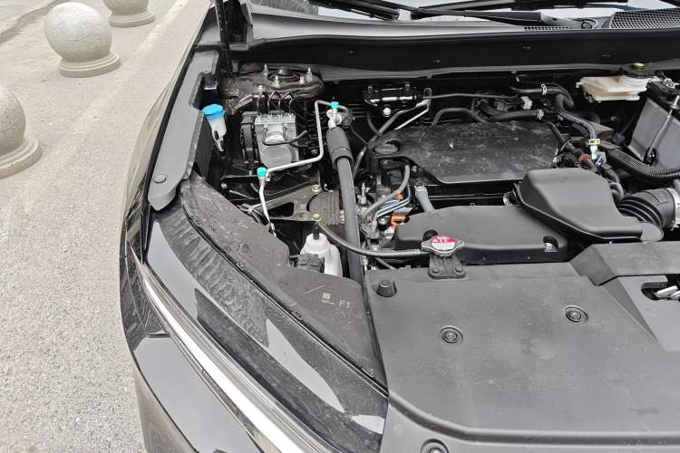 Used Honda CR-V 2026 Global 30th Anniversary Model 240TURBO Two-Wheel-Drive Fashion 5-Seater Edition Engine Bay Right