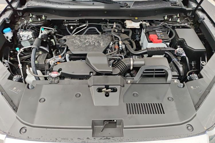 Used Honda CR-V 2026 Global 30th Anniversary Model 240TURBO Two-Wheel-Drive Fashion 7-Seater Edition Engine Bay