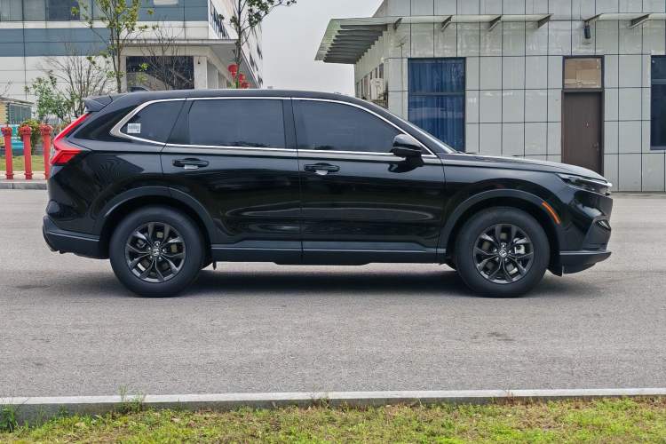 Used Honda CR-V 2026 Model—Global 30-Year Glory Edition 240TURBO Two-Wheel-Drive Dynamic Version Exterior 10