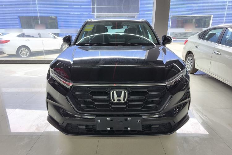 Used Honda CR-V 2026 Model—Global 30-Year Glory Edition 240TURBO Two-Wheel-Drive Dynamic Version Front