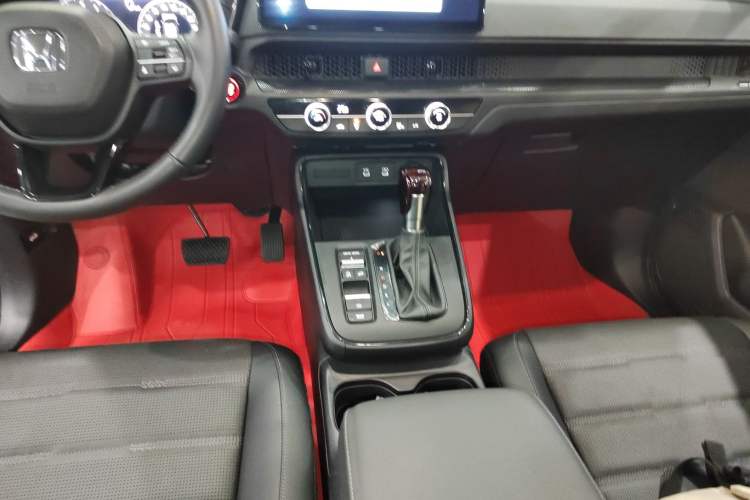 Used Honda CR-V 2026 Global 30th Anniversary Model 240TURBO Two-Wheel-Drive Fashion 5-Seater Edition Gear Lever