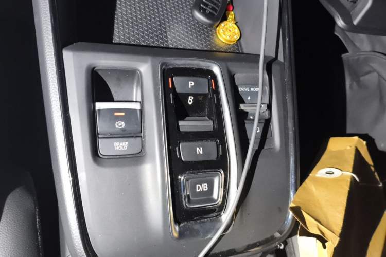 Used Honda CR-V 2026 Model—Global 30-Year Glory Edition 2.0L e:HEV Two-Wheel-Drive Smart Comfort Version Gear Lever