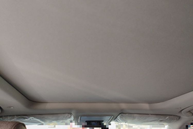 Used Honda CR-V 2026 Model—Global 30-Year Glory Edition 240TURBO Two-Wheel-Drive Dynamic Version Headliner