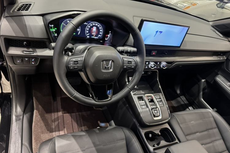 Used Honda CR-V 2026 Model—Global 30-Year Glory Edition 2.0L e:HEV Two-Wheel-Drive Smart Enjoyment Version Interior 2