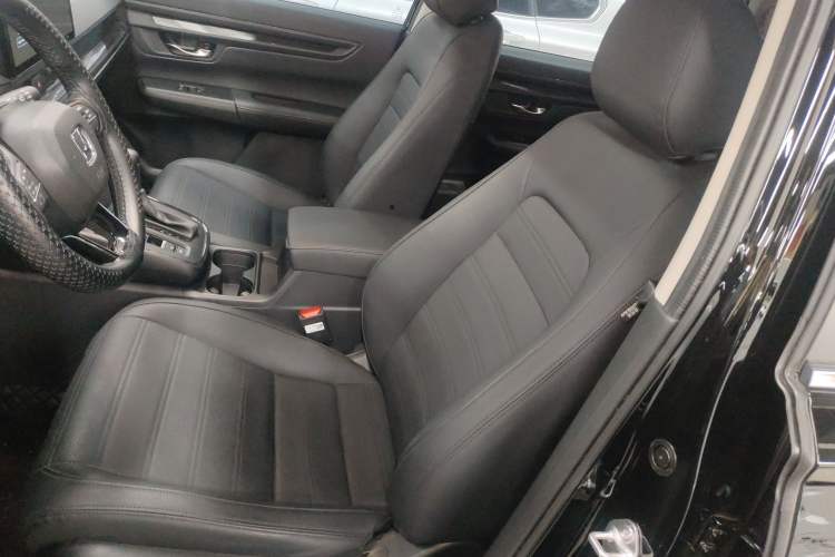 Used Honda CR-V 2026 Model—Global 30-Year Glory Edition 240TURBO Two-Wheel-Drive Dynamic Version Left Front Seat