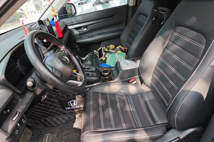 Used Honda CR-V 2026 Model—Global 30-Year Glory Edition 240TURBO Two-Wheel-Drive Dynamic Version Left Front Seat