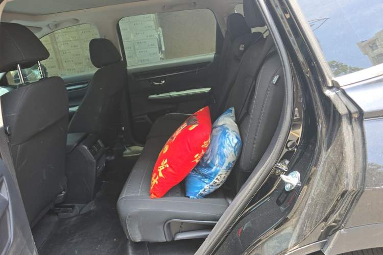Used Honda CR-V 2026 Model—Global 30-Year Glory Edition 240TURBO Two-Wheel-Drive Dynamic Version Left Rear Seat
