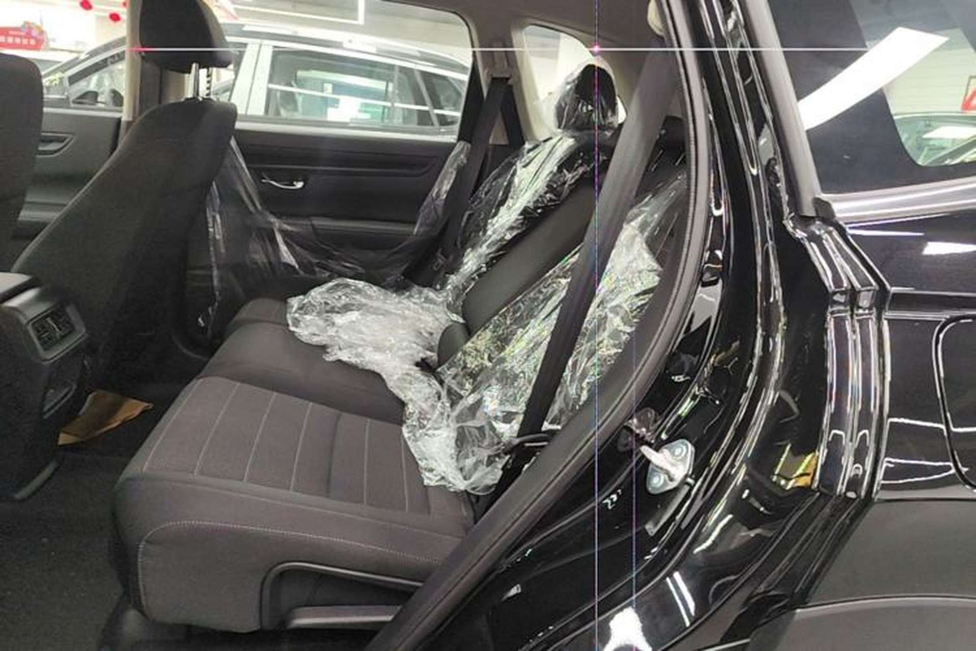 Used Honda CR-V 2026 Model—Global 30-Year Glory Edition 240TURBO Two-Wheel-Drive Dynamic Version Left Rear Seat