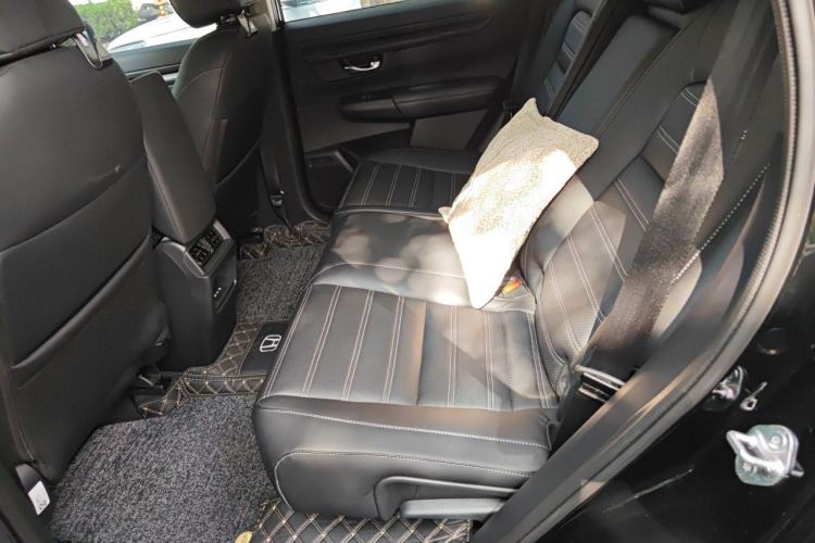 Used Honda CR-V 2026 Model—Global 30-Year Glory Edition 240TURBO Two-Wheel-Drive Dynamic Version Left Rear Seat