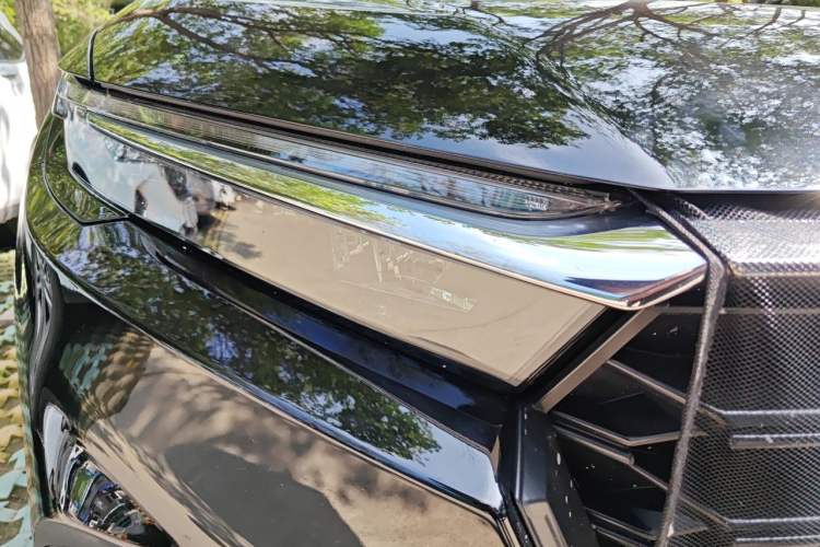 Used Honda CR-V 2026 Model—Global 30-Year Glory Edition 240TURBO Two-Wheel-Drive Dynamic Version Right Front Headlight